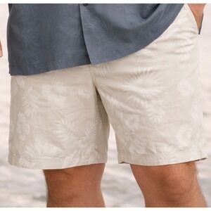 Tommy Bahama Boracay Shorts Mens 54 Beige Tropical Leaf Jacquard Performance